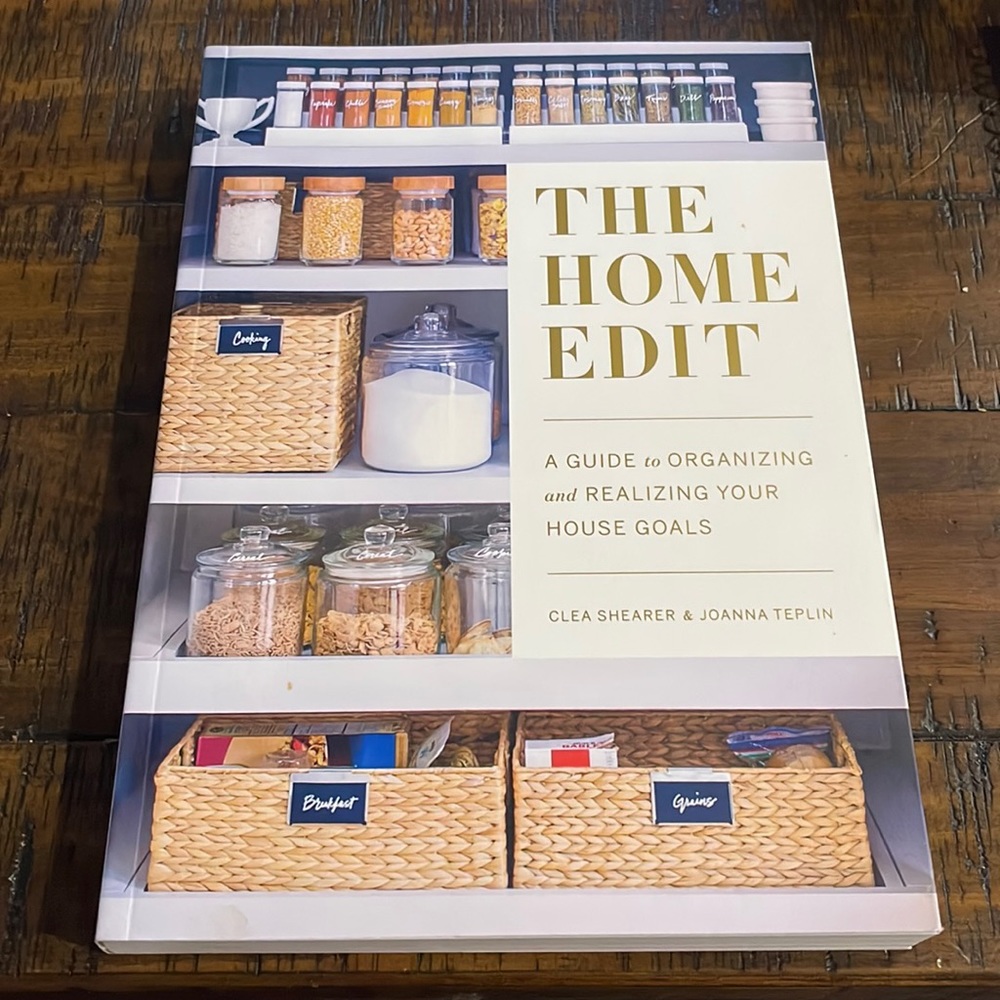 The Home Edit by Clea Shearer and Joanna Teplin like new